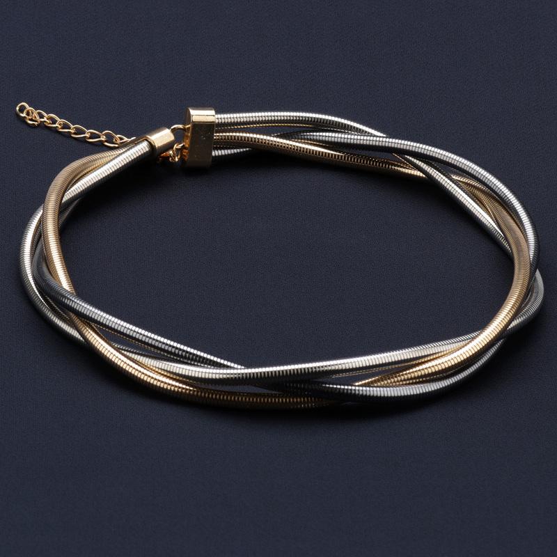 

Металлический панк-чокер и браслет в три ряда