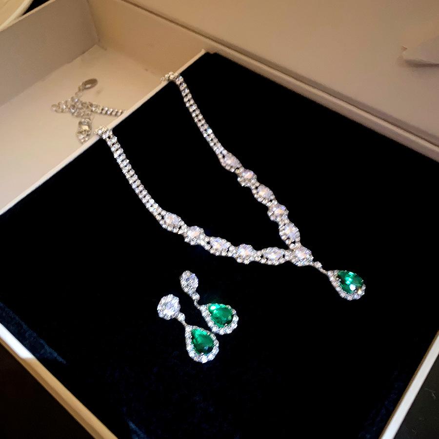 Crystal Tears Silver Necklace with Zircon Water Drop Pendant - Elegant Fashion Clavicle Chain