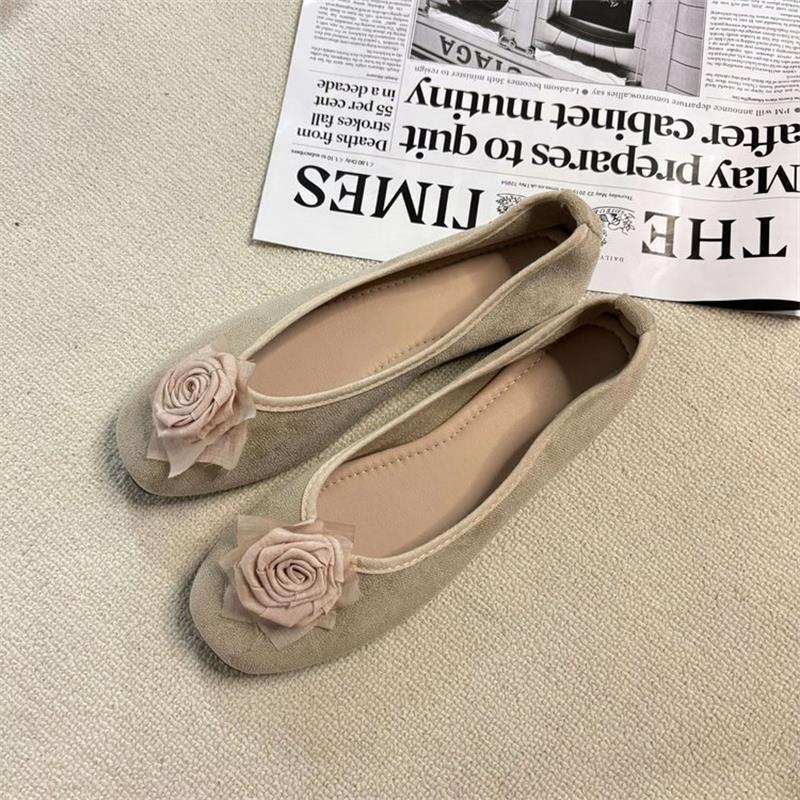New Chinese light mouth rose flat shoes retro new late evening wind niche design sense beautiful ballet shoes