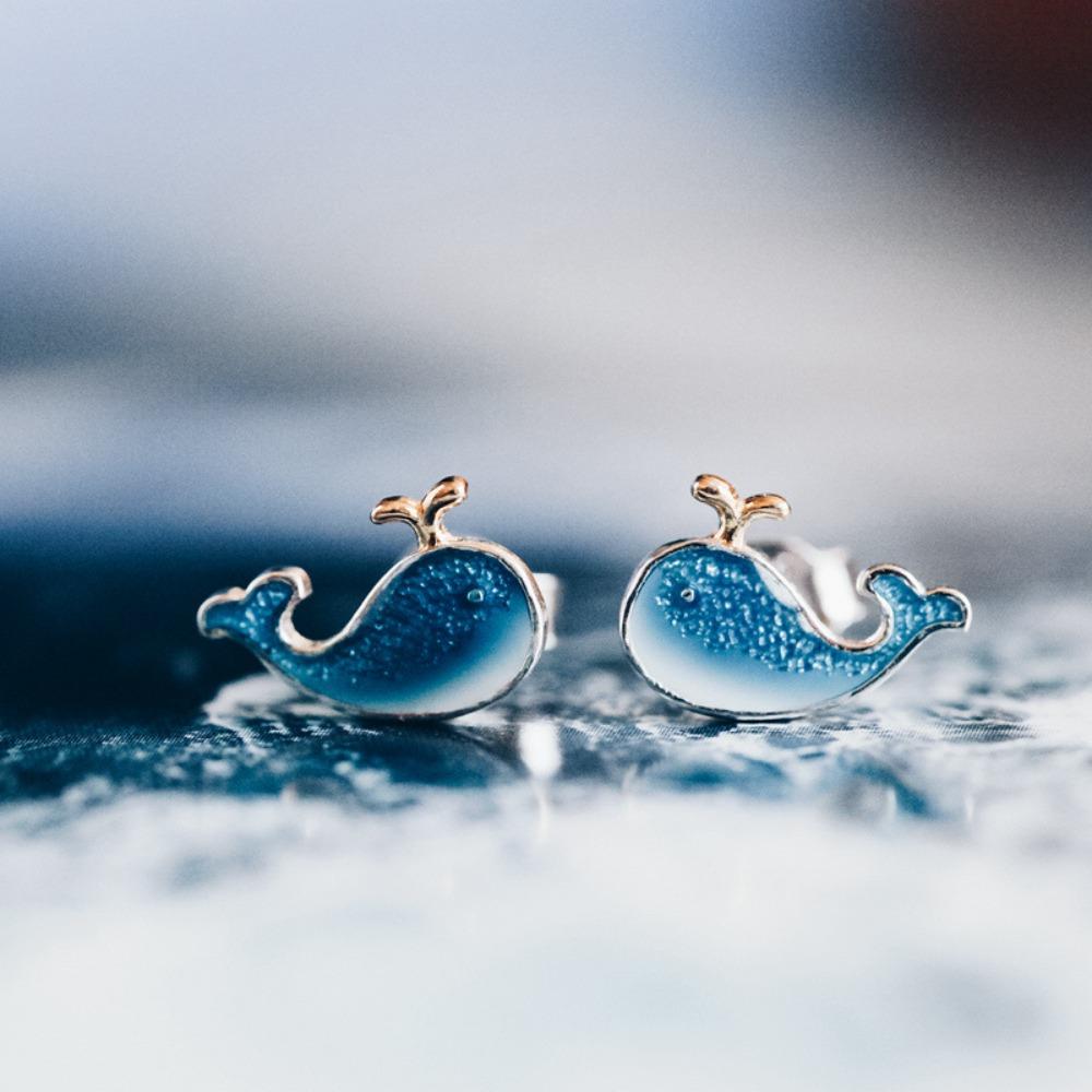 

925 Sterling Silver Whale Earrings Cute Minimalist Summer Fresh Versatile Small Stud Earrings for Women