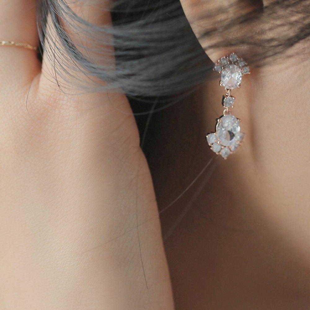 [14K Gold Pin] Gold Diana Crystal Drop Earrings Ea3050