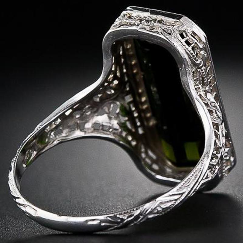 Temperament Female Luxury Finger Ring Bright Green Zirconia Aesthetic Hollow-out Design Accessories for Anniversary Party