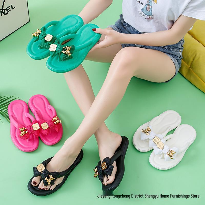 Eva Slippers: Thick Sole & Soft Feel, Trendy Butterfly Bear Flip-Flops (Spot Delivery)