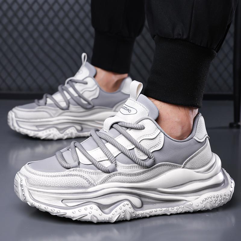 Men Summer Casual Sports Loafers Breathable Luxury Fashion Men's Shoes Retro Coach Race Fashionable Running Breathable Material for Hot Summer Days