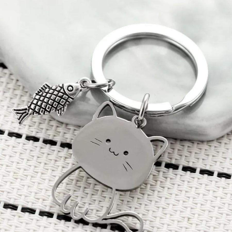 Katze isst Fisch Edelstahl Anhänger Schlüsselanhänger Niedlicher Cartoon Katze Anhänger Paar Schlüsselanhänger