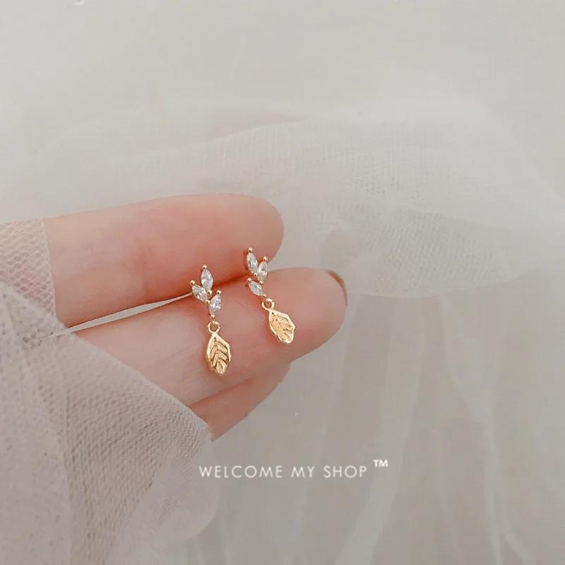 New Silver Color Inlaid Zircon Clover Tassel Earrings For Women Delicate Chain Pendant Earring Party Jewelry Accessories Gifts