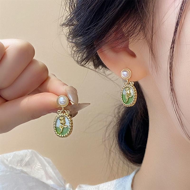 Mode Vintage Ölgemälde Stil Imitiert Barock Perlenblumen Ohrringe Tropfglasur Ohrring Damen Zart Hochwertige Accessoires