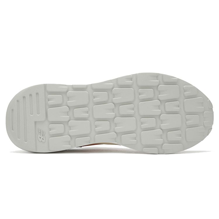 New Balance 57/40 Topaz Unisex Sneakers Cream Sea-Salt M5740SC1