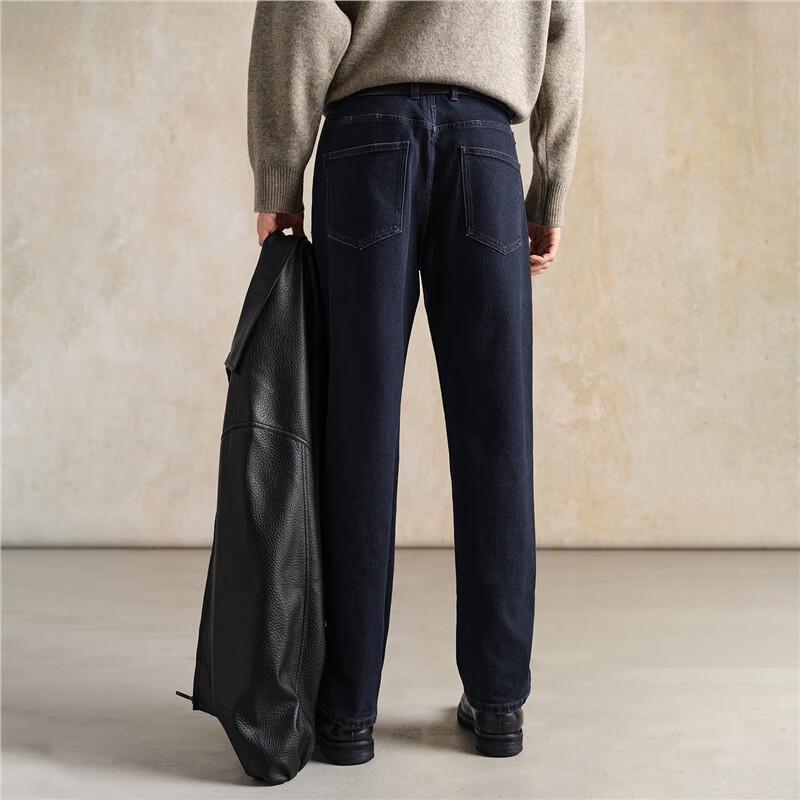 Giordano Men's Designer Washed Loose Straight Jeans