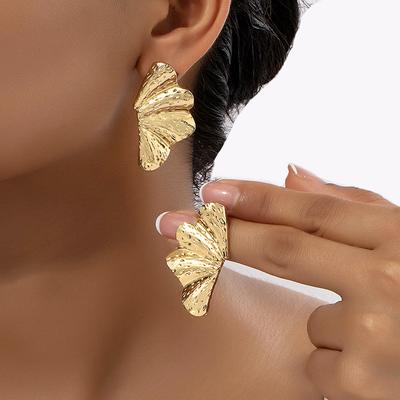 Gold Color Petal Flower Stud Earrings for Women Statement Trendy Piercing Earring Jewelry Accessories