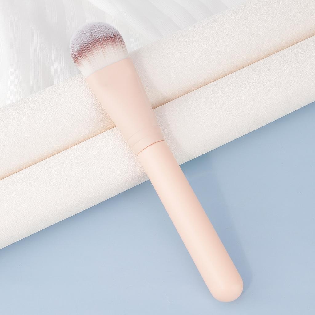 New single tongue foundation brush widened flat head non-marking liquid foundation brush does not eat powder makeup brush mask brush
