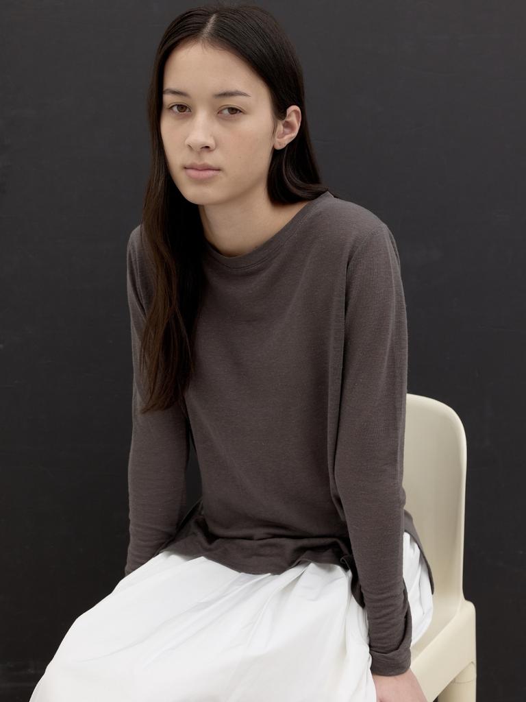 Nobeu Linen Breeze T-Shirt Brown