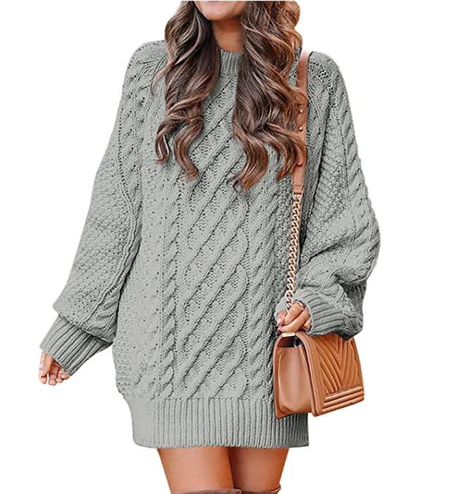 Women's Plus Size Loose Knit Sweater with Semi-High Neck - Chunky and Solid Color