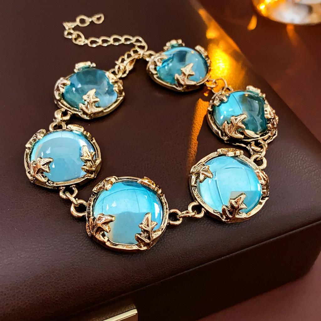 Turquoise Blue Diamond Flower Stud Earrings Necklace Light Luxury Niche Clavicle Chain Premium Jewelry Set