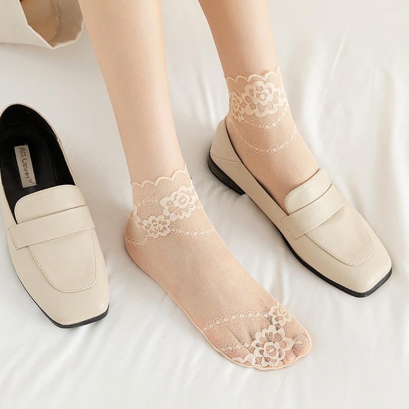 Women's Lace Breathable Cotton Low-Cut Socks - Invisible, Sweat-Absorbent, Summer Style