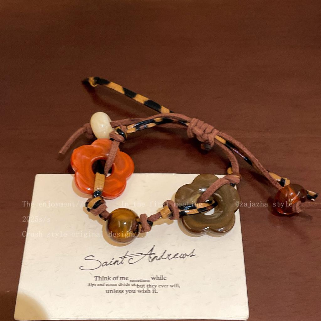 New Chinese Retro Flower Woven Rope Bracelet Women'S Niche Fashion Design High-End Sense Versatile Jewelry Accessories