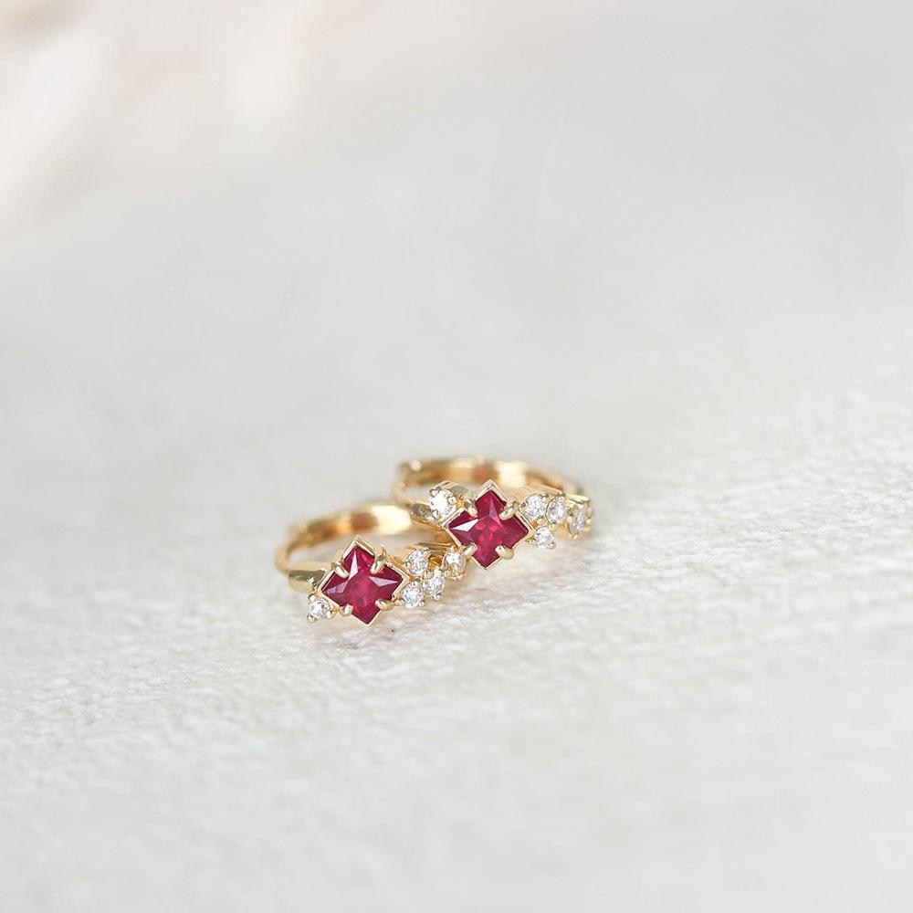 18K Gold-Plated Sterling Silver Zircon Ear Cuff Earrings for Women - Exquisite High-End Design 18K Gold Pair