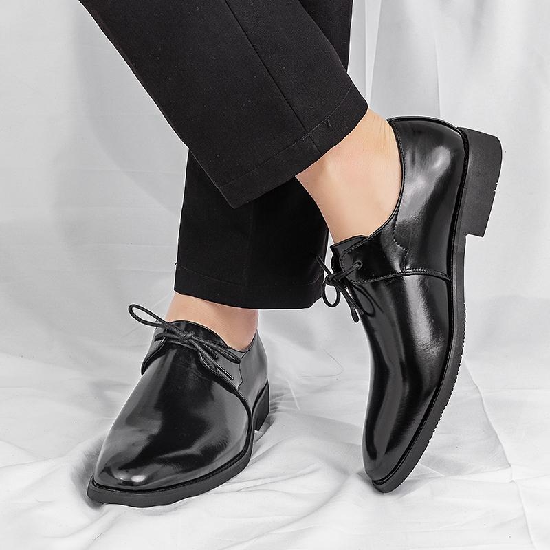 Fashion New casual men's leather shoes Minimalist gentleman classic style Business or office Fashion party or nightclub shoes Adults