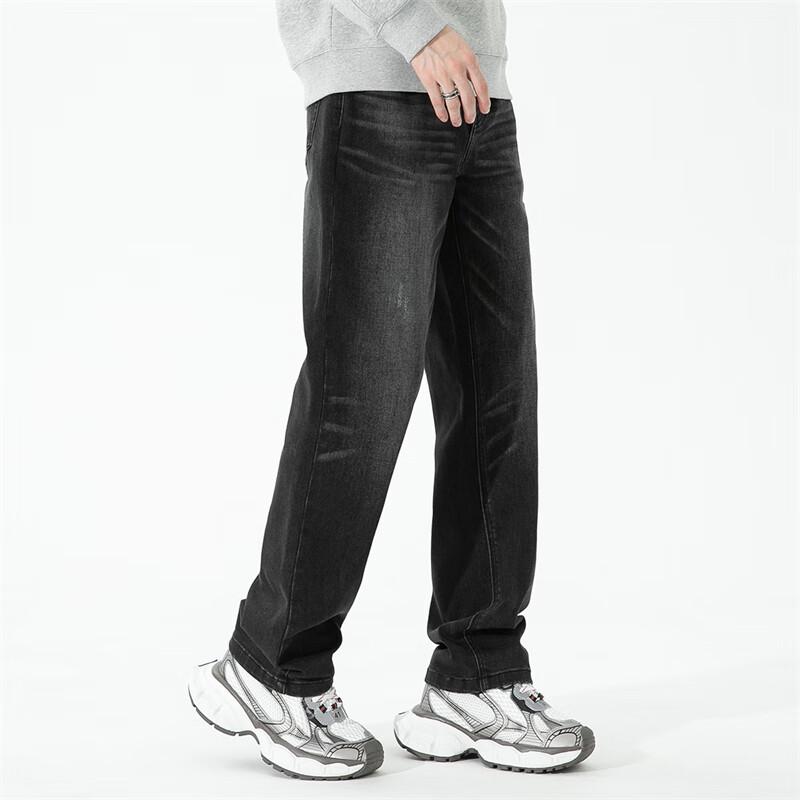 Mark Fairwhale Men's Straight Fit Washed Jeans