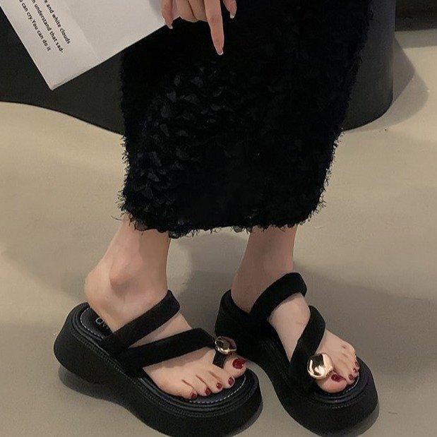 

Fashion 2024 New Summer Style Fashionable, Comfortable and Wear-resistant Platform Thick-soled Small Fragrant Sandals and Slippers 40 чёрный