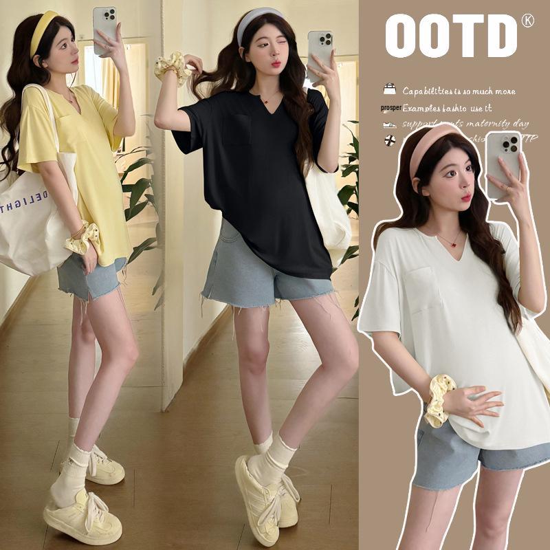 

2026 Loose V-Neck Cotton Maternity T-Shirt - Short Sleeve, Slimming, Oversized XL