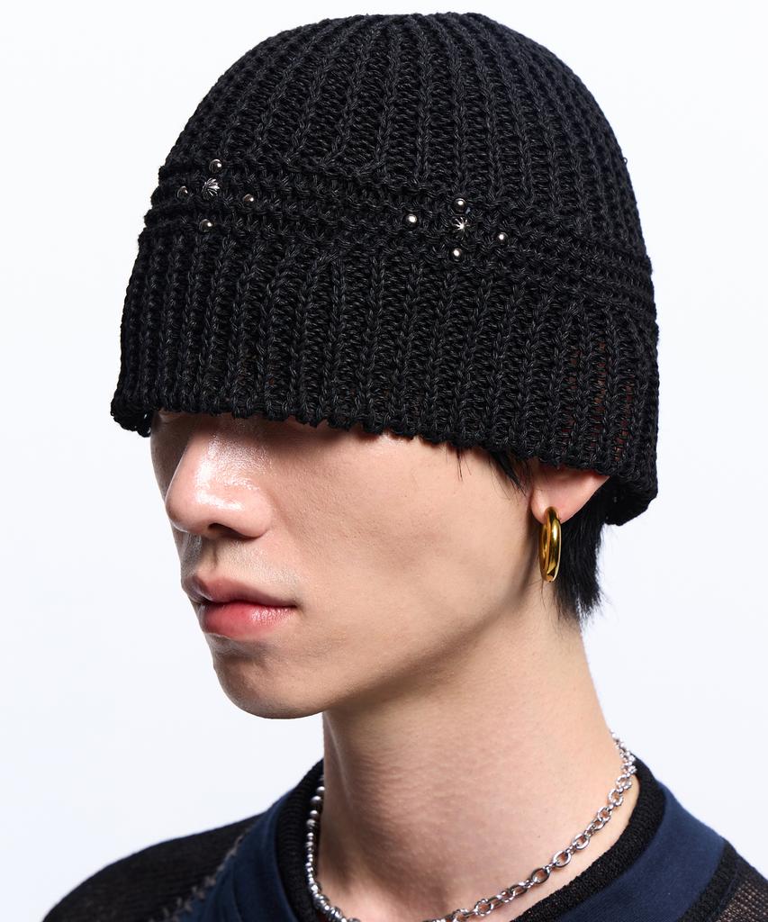 Aleseueseussi Mini Cross Rivet Beanie - Black
