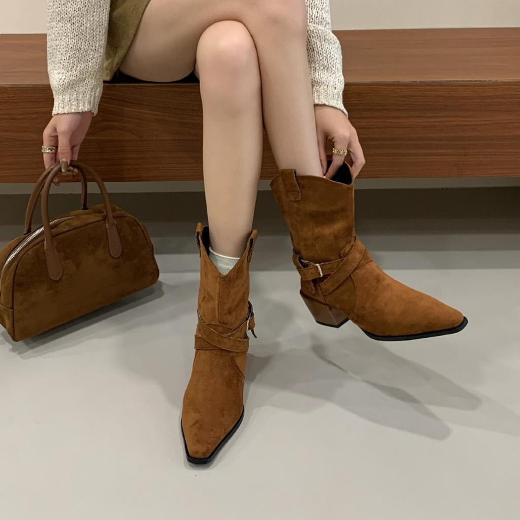 2025 New Pointed Belt Buckle Low Tube Thin Suede Fashion Martin Chelsea Women's Short Boots