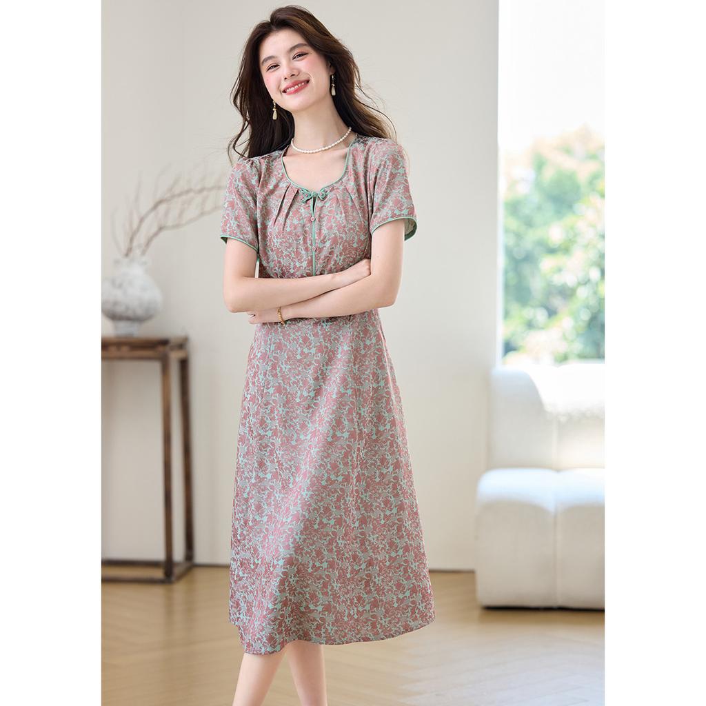 New Chinese Style High-end and Elegant Dress for 2026 Summer, Comfortable, Casual and Elegant for Women, Slimming Down with a Mid Length Skirt