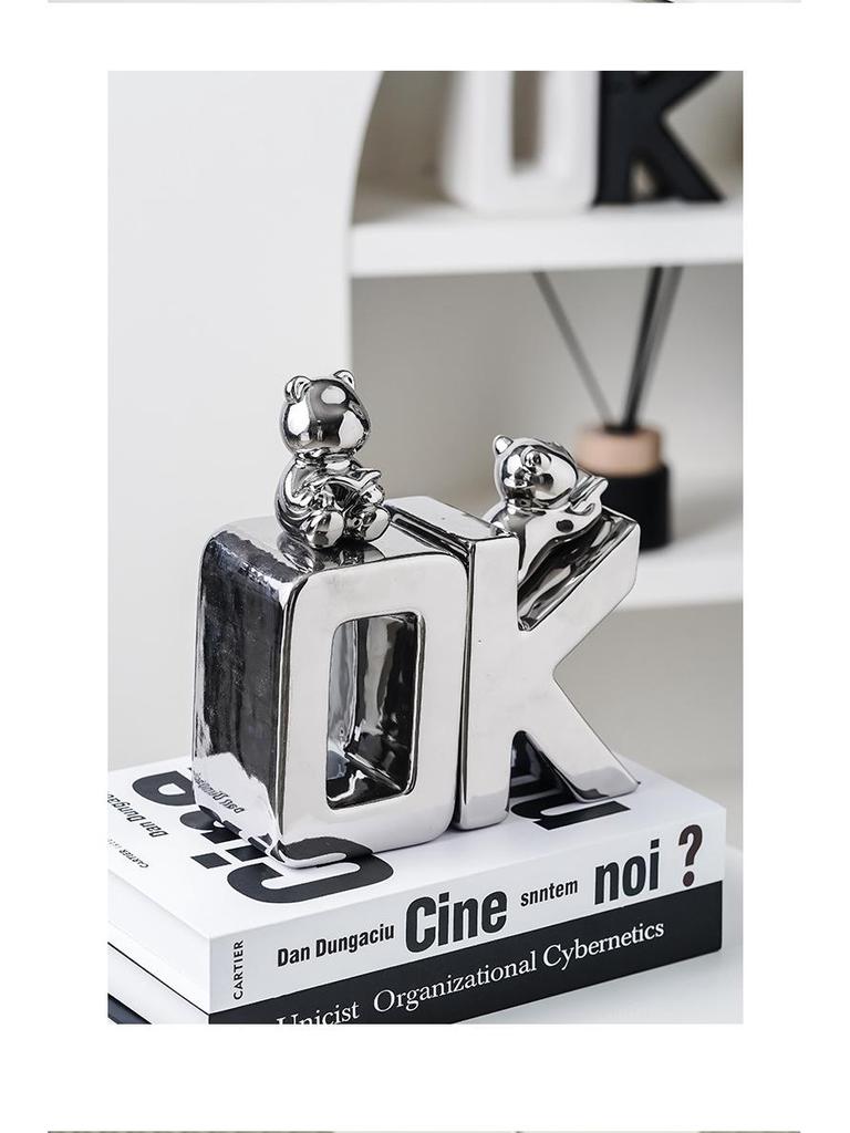 Modern Luxury Bookend Light Ornament for Living Room, Wine Cabinet, and Children's Room Decor