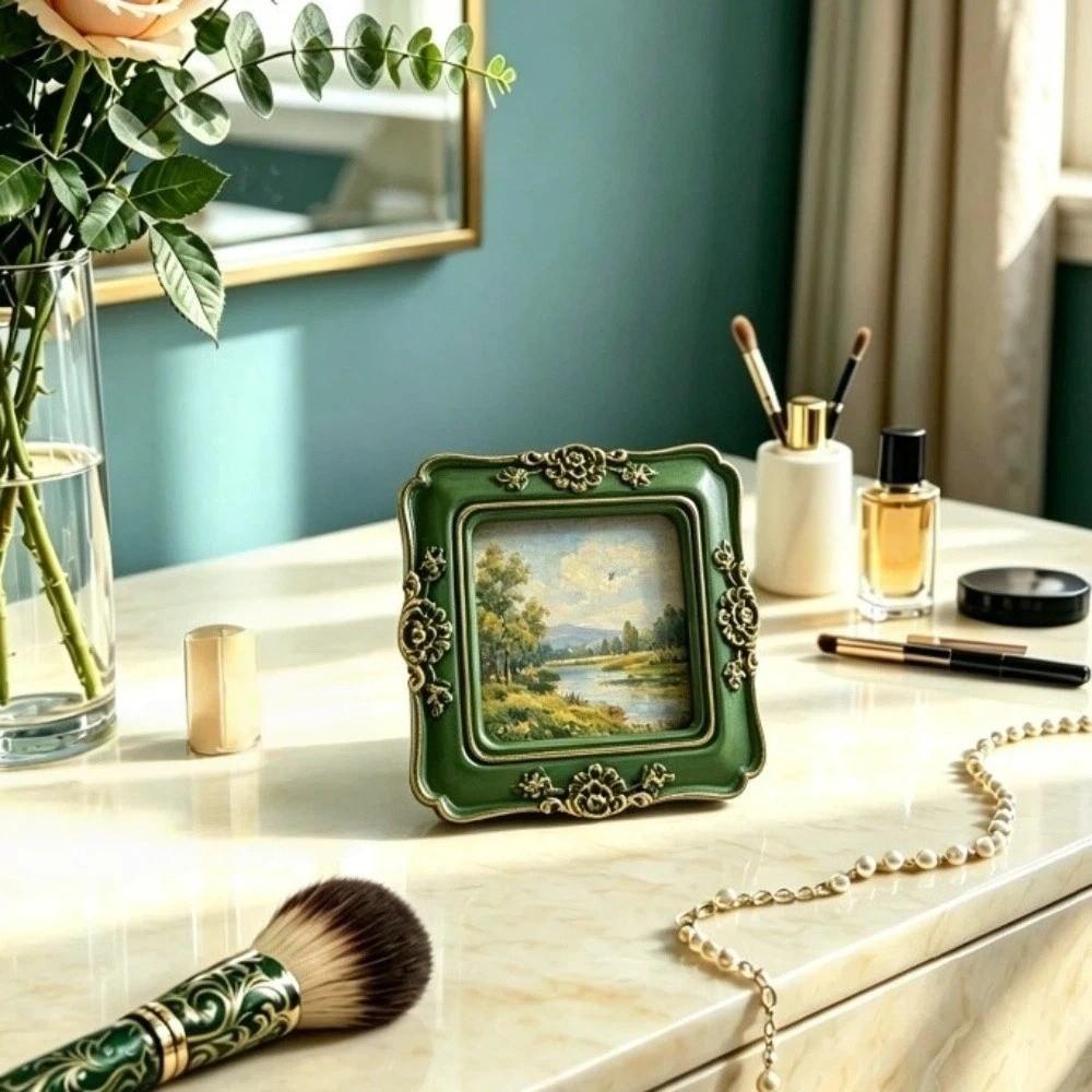 Green Picture Frame Ornaments Resin Photo Display Holders Baroco Style Photo Frame Living Room