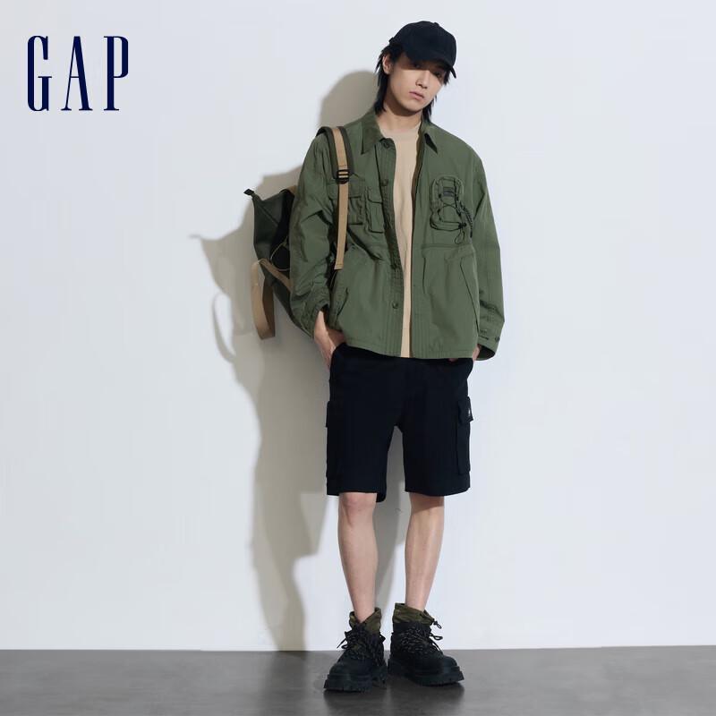 

GAP Men s Lightweight Multi-Pocket Workwear Jacket 877474 L