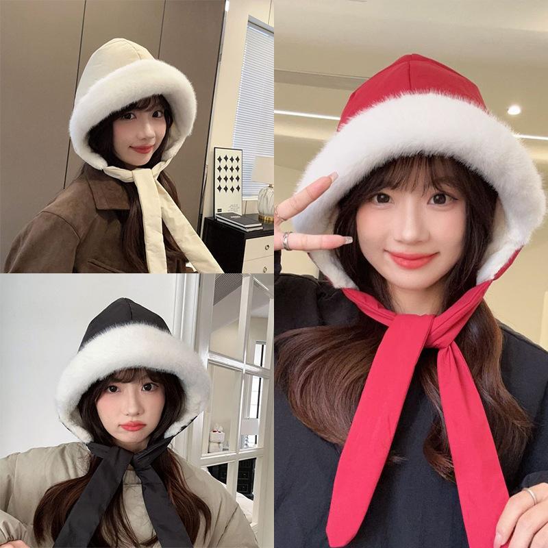 Korean Trendy Strap Warm Hat Ear Protection Cap Thickened Fleece-lined Bucket Hats Casual Versatile Ear Flap Cap Crossbody Bag