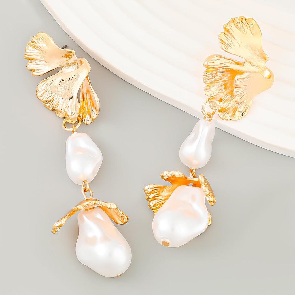 Spring Pearl Flower Alloy Earrings - Trendy European & American Style for Women