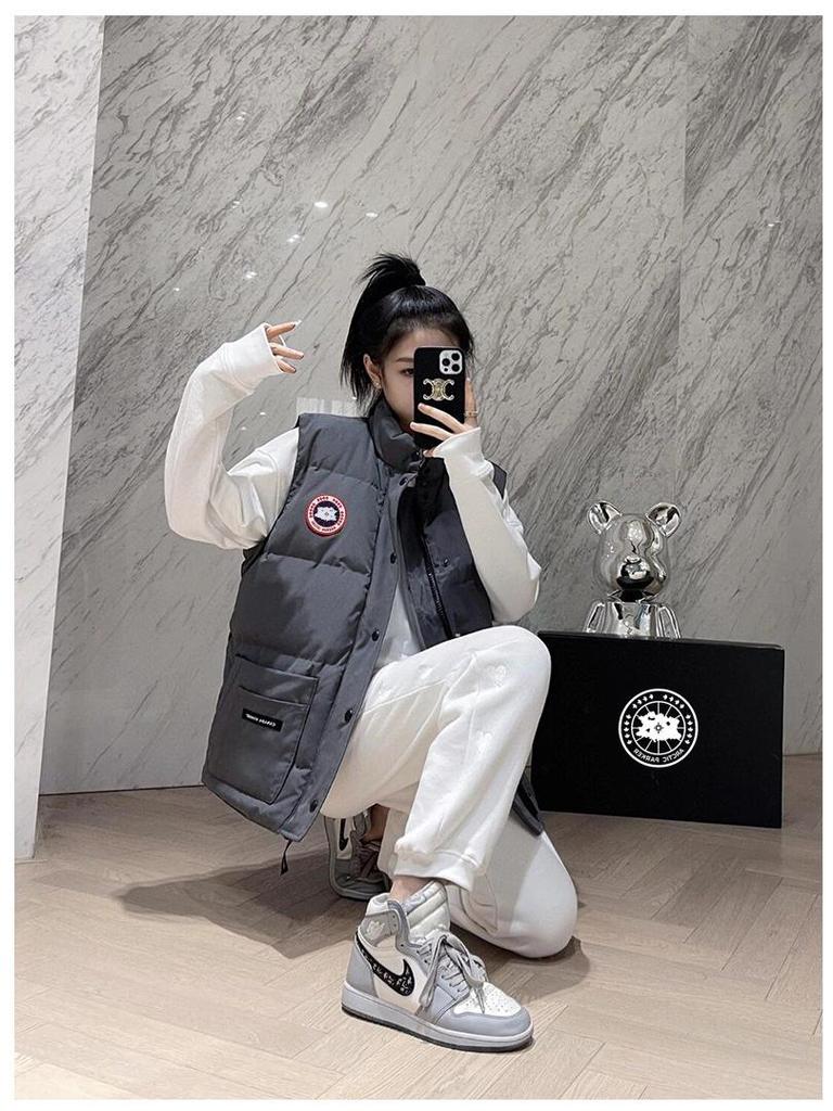 Men's Goose Down Thickened Winter 2025 Sleeveless Vest - Fashionable Outerwear