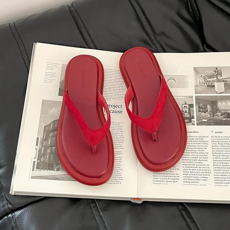 New Summer Fashion Flats Flip Flop Concise Round Clip Toe Women Slippers Elegant Beach Vacation Slide Shoes