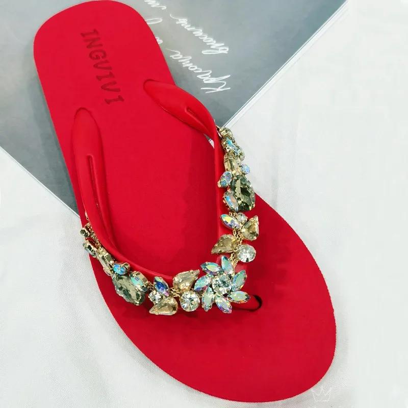 Fashion Slippers Women Glitter Flip Flops Summer 2025 Fashion Outdoor Rhinestone Chain Wedge Beach Slippers Jelly Hawaiian Flat Sandals