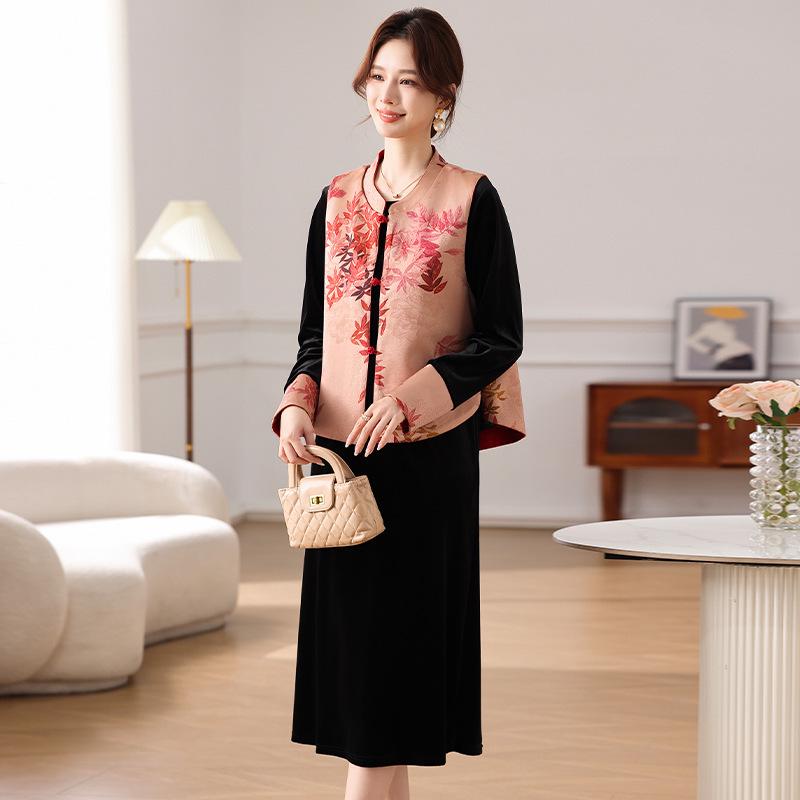 Spring Floral Vest Dress Set for Middle-Aged & Elderly Women: Stylish Base Layer & Outerwear for Spring & Autumn