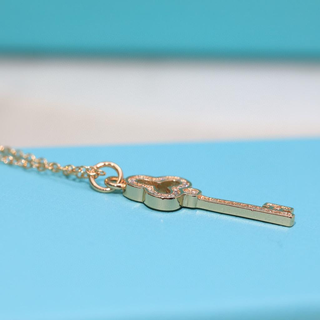 Key Necklace S925 Made of Pure Silver Material, Exquisite Version with Adjustable Chain Length of 45cm Daily Wear, High-quality Jewelry