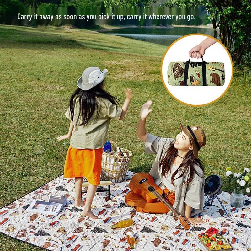 Boshenghe Portable Waterproof Picnic & Camping Mat
