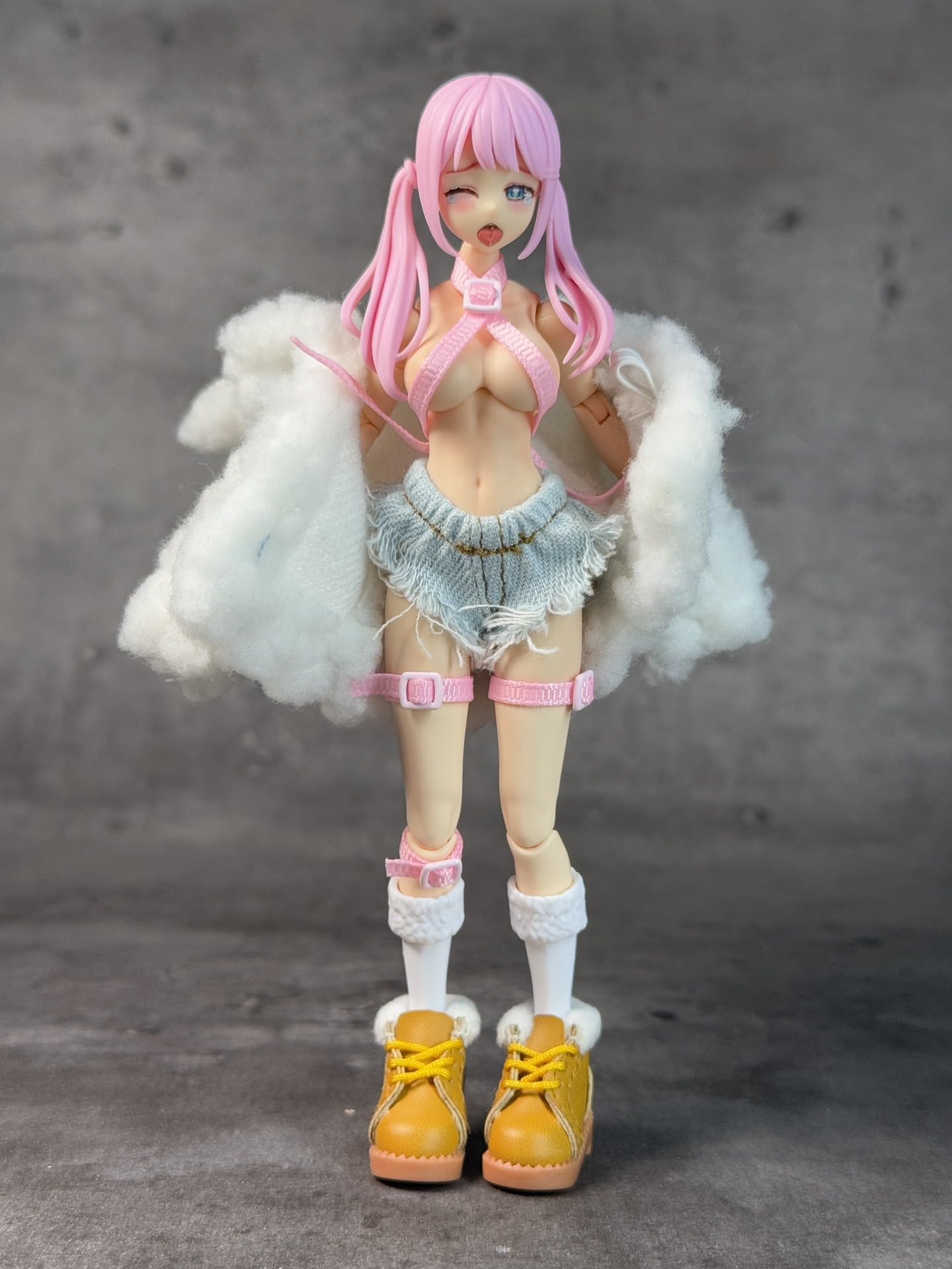 

HAMRETHYPPZ Cute and Casual Includes clothing for scale Sexy sexy pants pink ribbon cute mysterious white coat and body not 1/12 Sets. Size 1/12 розовый