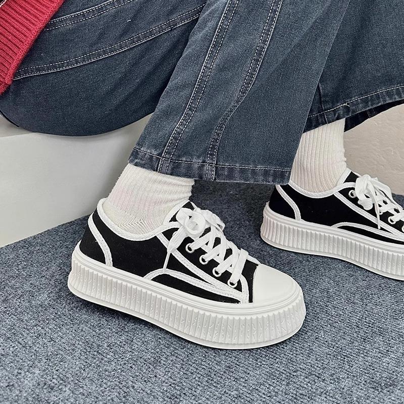 Popular Thick-soled White Canvas Board Shoes Women's Spring and Summer Ins Tide 2025 New Niche Versatile Casual Sports Shoes