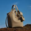 Light Luxury Design Portable Vegetable Basket Bag Genuine Leather Autumn And Winter High-End Sense Versatile Messenger Bucket Bag Women'S Bag
