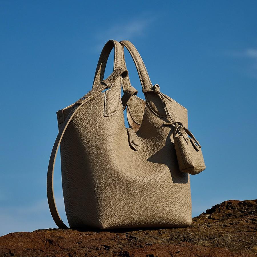 Light Luxury Design Portable Vegetable Basket Bag Genuine Leather Autumn And Winter High-End Sense Versatile Messenger Bucket Bag Women'S Bag