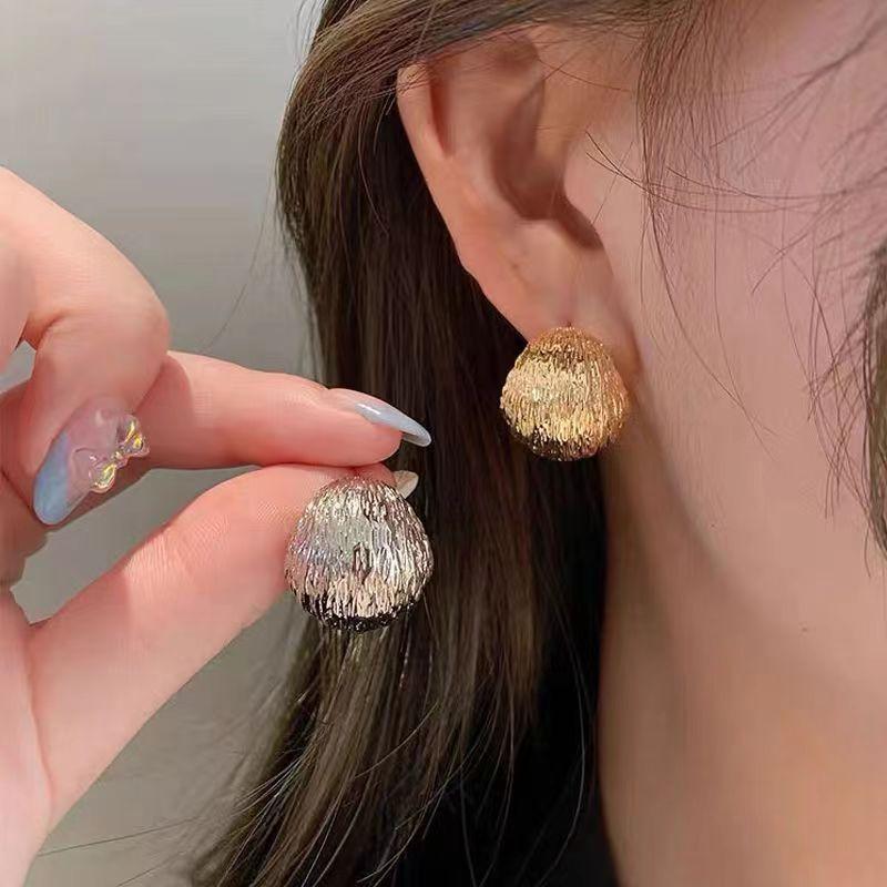 Punk Vintage Glatte Metall Creolen für Frauen Übertrieben Gold Farbe Geometrische C Form Kreis Ohrringe Weiblichen Trendy Schmuck Geschenke Neue