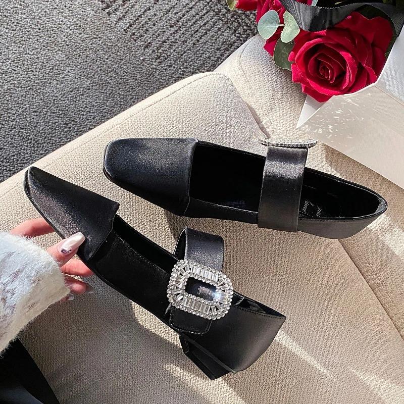 2025 New French Square Head Shallow Mouth Single Shoes Rhinestone Word Belt Low Heel Mary Jane Shoes Women