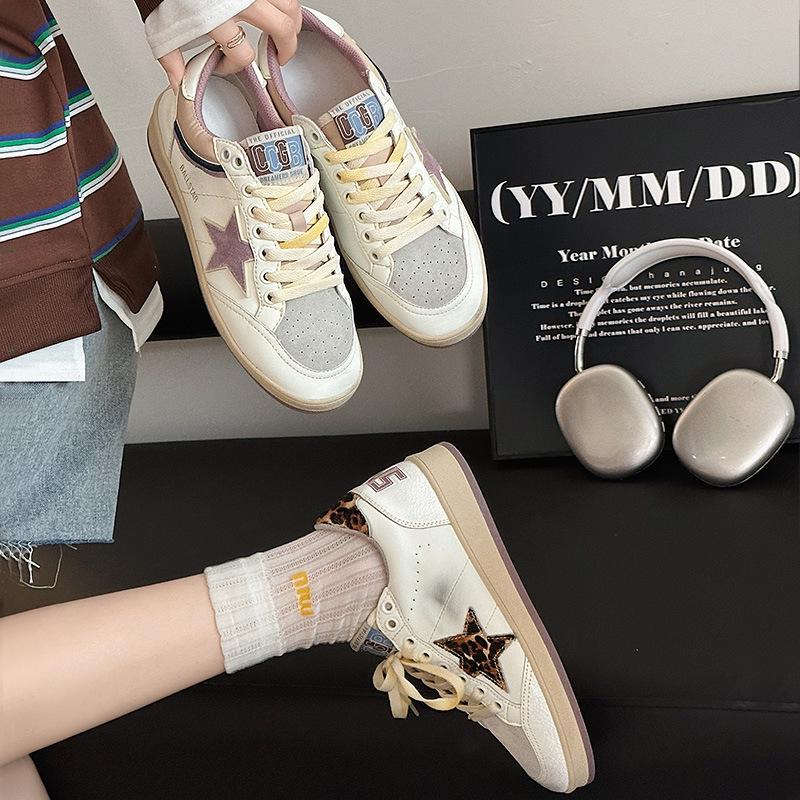 Women's Retro Patchwork Distressed Star Sneakers - Spring 2025, Casual Lace-Up Flat White Shoes