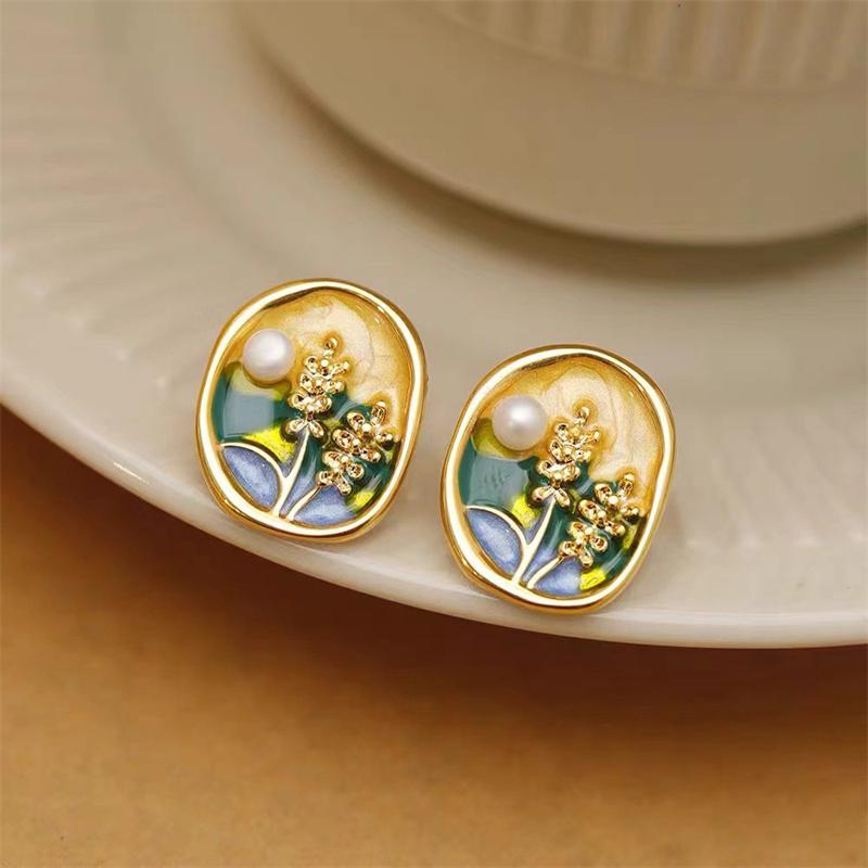 Vintage Luxury Baroque Flowers Pearl Stud Earrings For Women Oil Painting Oval Pearl Pendant Earrings Exquisite Jewelry