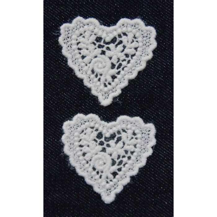 Transfert thermocollant dentelle 2 coeurs 4cm
