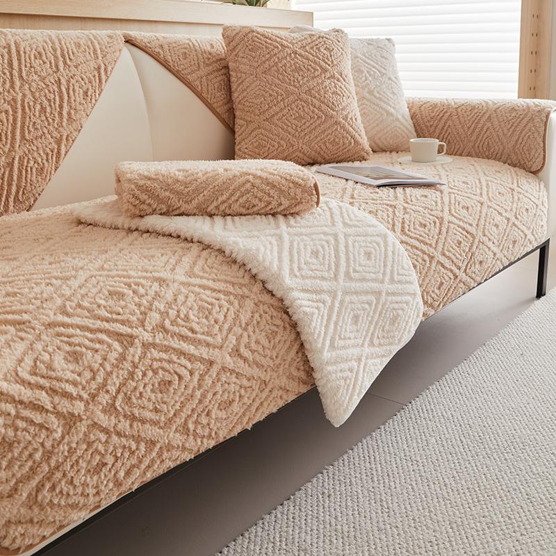 

Зимняя подушка для дивана, плюшевая подушка, зимнее утолщенное противоскользящее покрытие, простой и роскошный кожаный чехол для дивана, тканевое полотенце 70*70cm