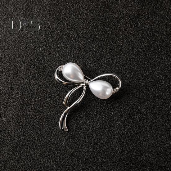 Women Brooch Faux Pearl Hollow Bow Decor Stainless Exquisite Vintage Anti-slip Wear-resistant Coat Collar Hat Scarf Decoration Clothes Pin Garment